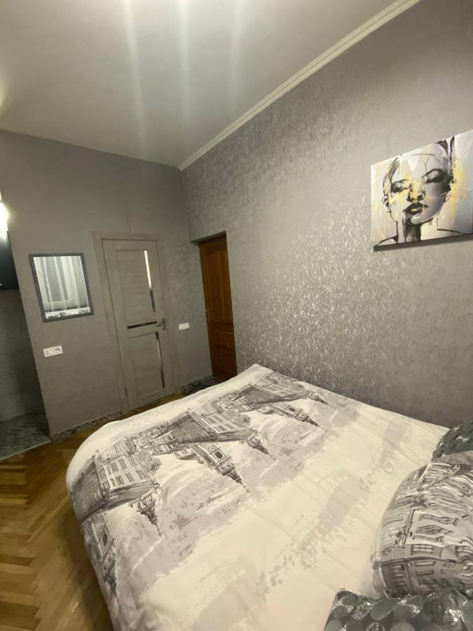 Апартаменти На Вул. Підмурній Leopoli Esterno foto